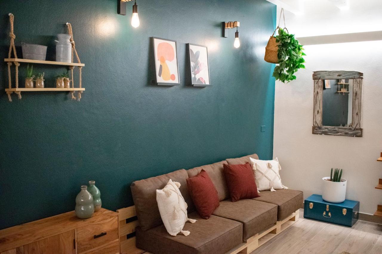 Apartment Charme And Relax With Garden And Swimming Pool ديسينسانو ديل غاردا المظهر الخارجي الصورة