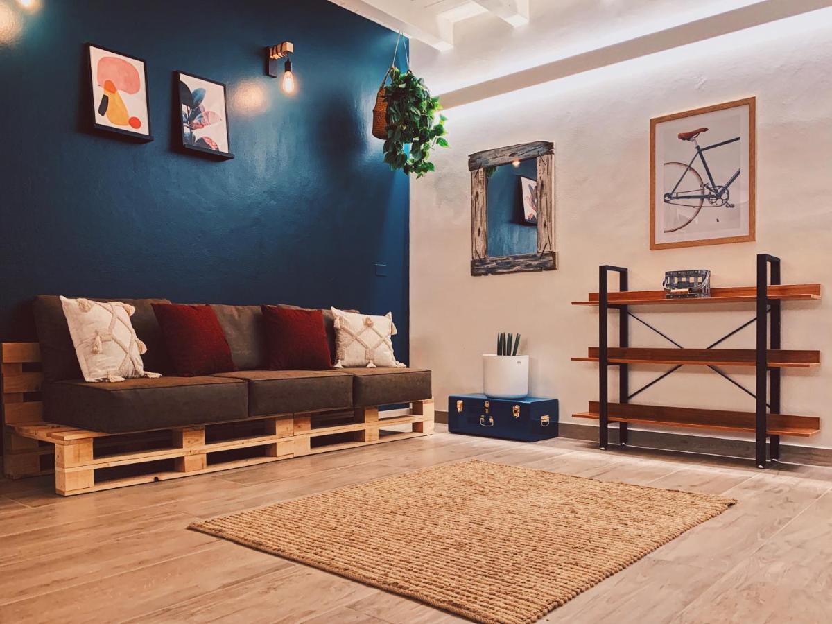 Apartment Charme And Relax With Garden And Swimming Pool ديسينسانو ديل غاردا المظهر الخارجي الصورة